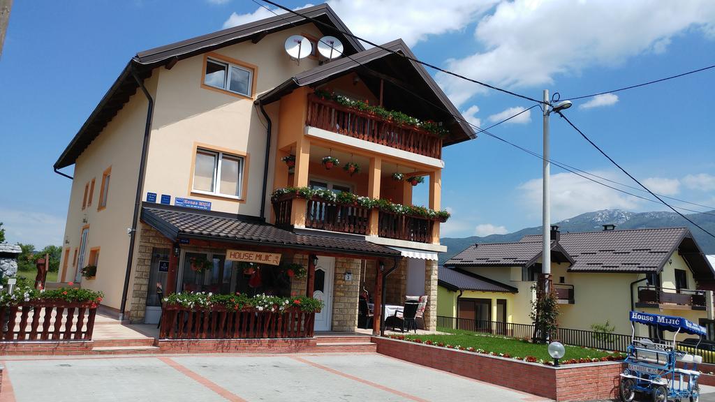 Guest House Mijic Korenica Dış mekan fotoğraf